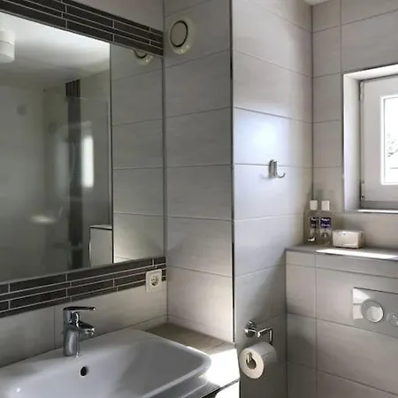 Charmantes Luett Eckhus Nyaraló *