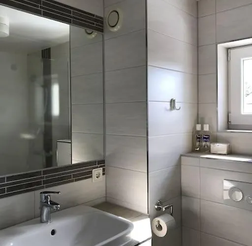 Charmantes Luett Eckhus Feriehus *